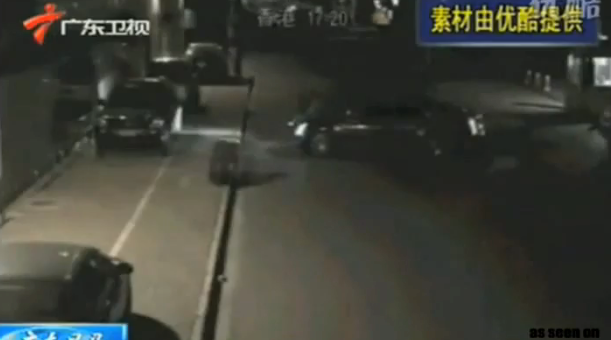 Video Cadillac CTS Catches Purse Snatcher In China