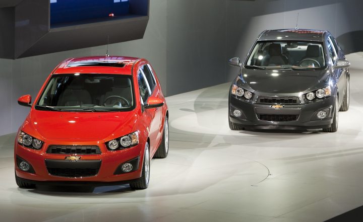 2012 Chevrolet Sonic revealed at 2011 NAIAS.