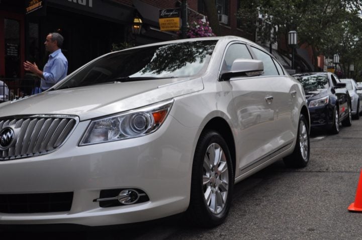 2012 Buick LaCrosse Starts At 29 960 Has New Trim Levels To Boot