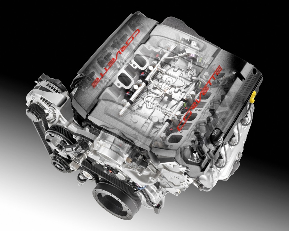 GM 6.2 Liter V8 Small Block LT1 Engine 03