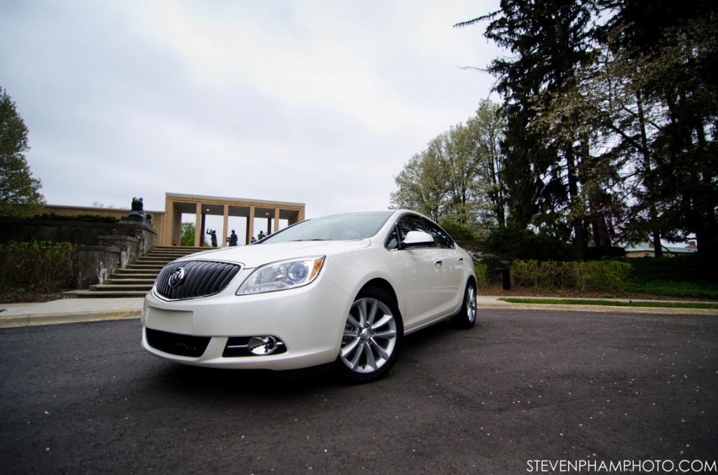 Front three quarters view of the 2013 Buick Verano.