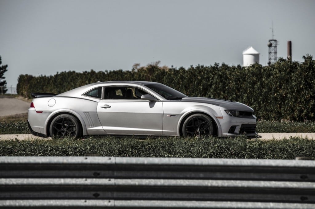 Fifth-Generation Chevrolet Camaro Z28 Tribute | GM Authority