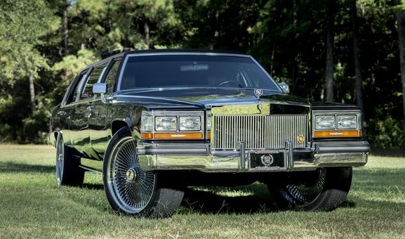 Cadillac Fleetwood Brougham Limo Up For Sale For 9 999 Gm Authority
