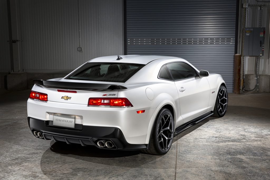 Fifth-Generation Chevrolet Camaro Z28 Tribute | GM Authority