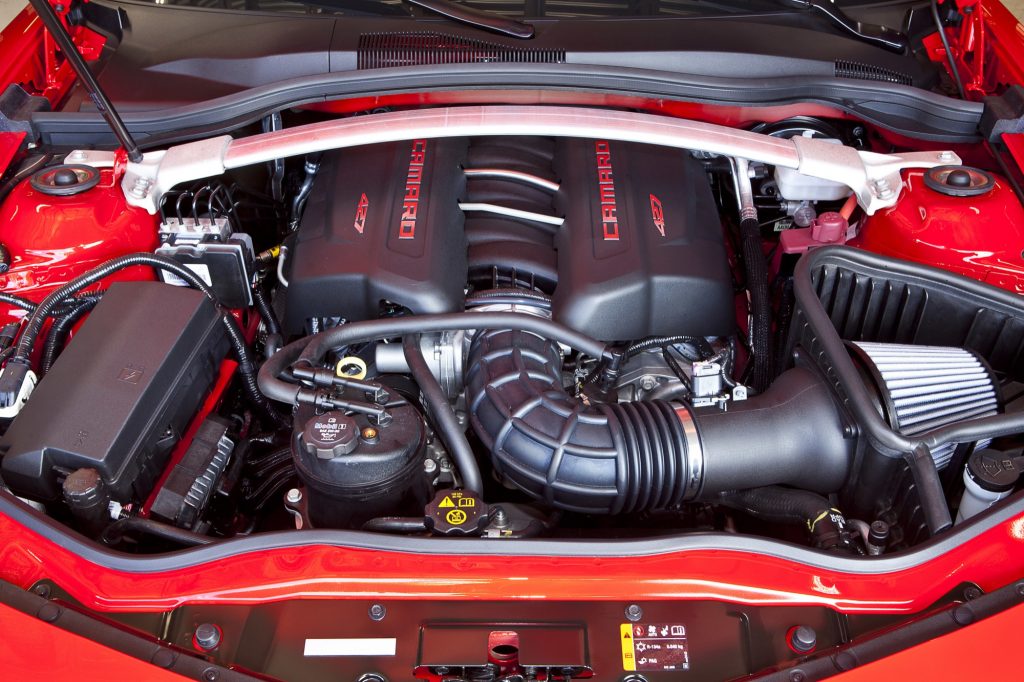 The street LS7 in the 2014 Chevrolet Camaro Z/28. LS427/570 not pictured here.