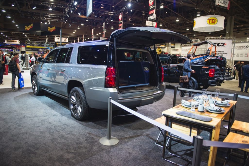 2015 Chevrolet Suburban Premium Outdoors Concept - SEMA 2014 - Live 04