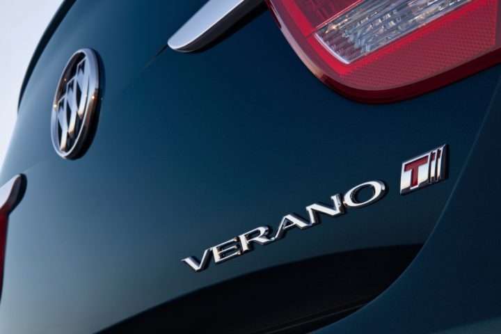 2020 Opel Insignia Gains New 2.0L Turbo Petrol, Diesel AWD Powertrains In  Europe