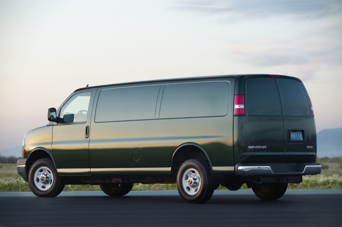 2022 chevy utility van