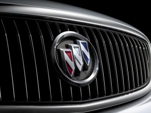 2015 Buick Park Avenue grille and logo - Chinese market