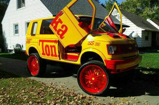 1988 Chevrolet Astro Van With A Tonka Livery Has A Cammed 350: Craigslist  Find | GM Authority