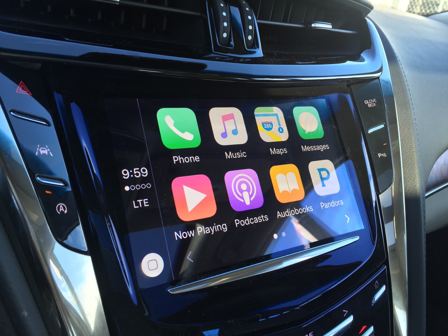 GM ditching Apple CarPlay is about money, not safety