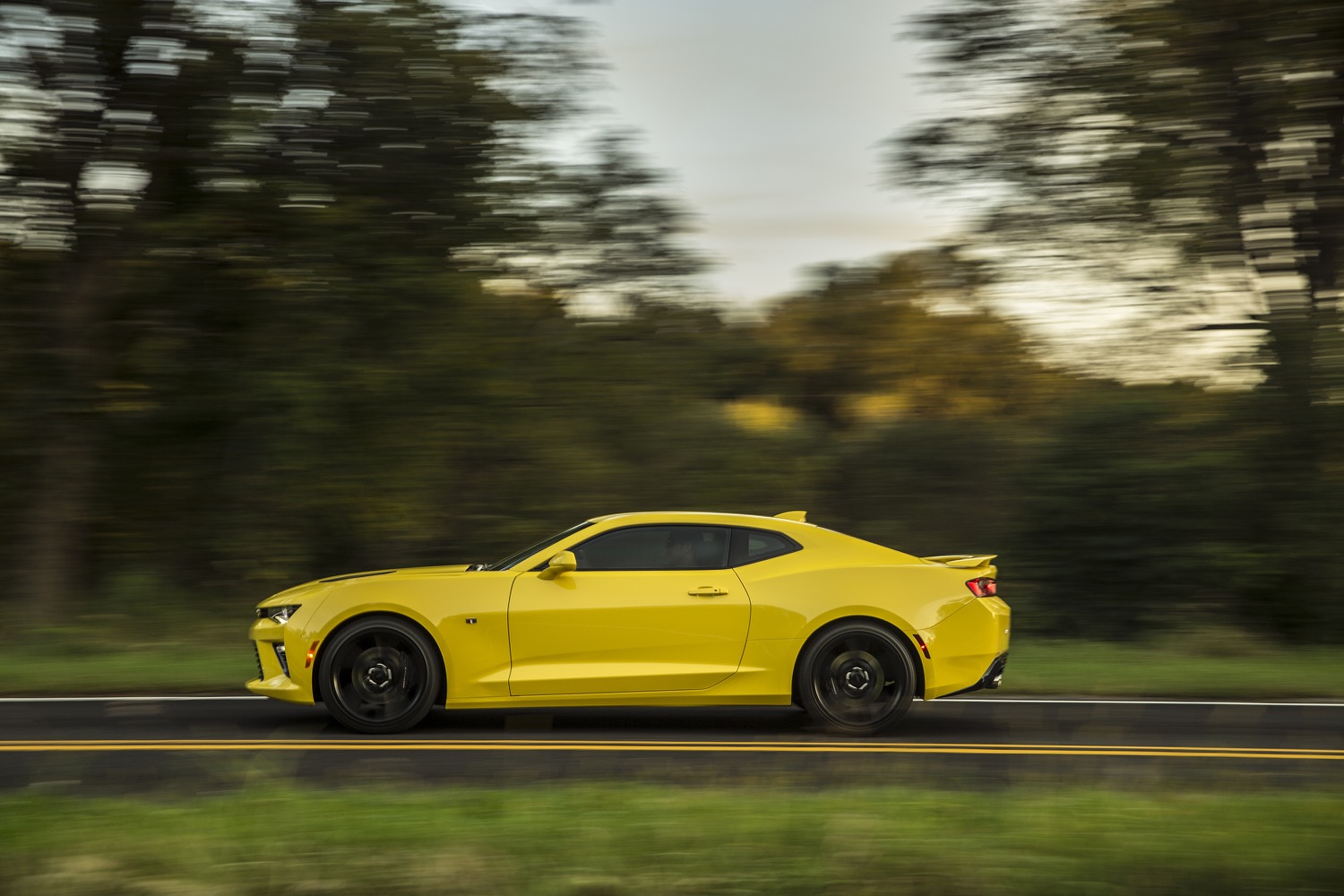 Have 2016 Camaro Questions? We Have Answers! | GM Authority