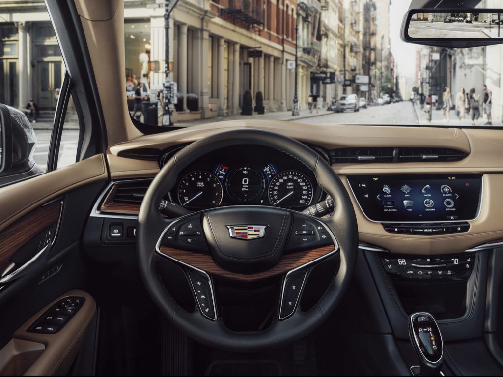 2017 Cadillac XT5 Interior 01