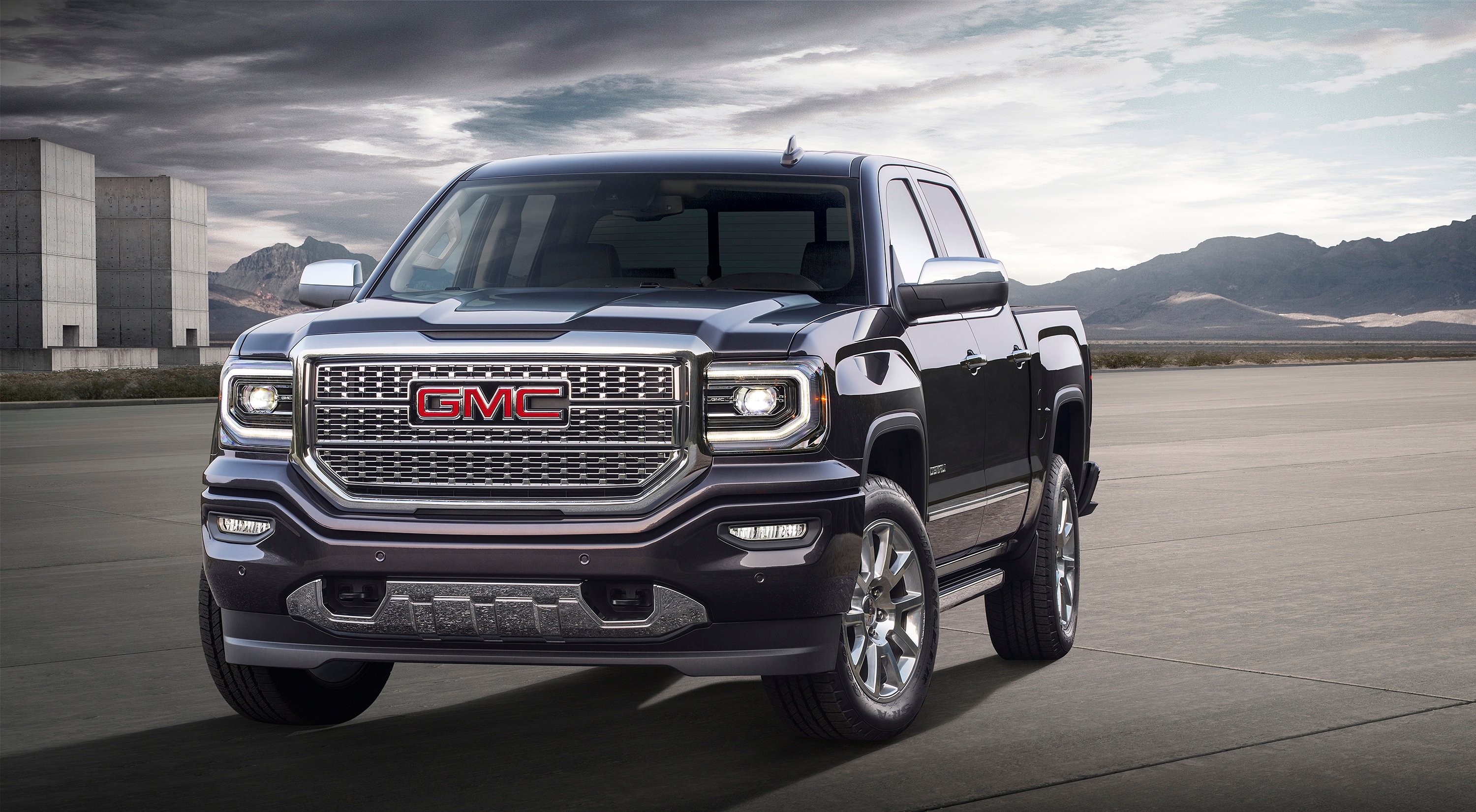 2016 GMC Denali 1500: Luxurious Powerhouse Of The Pickup World