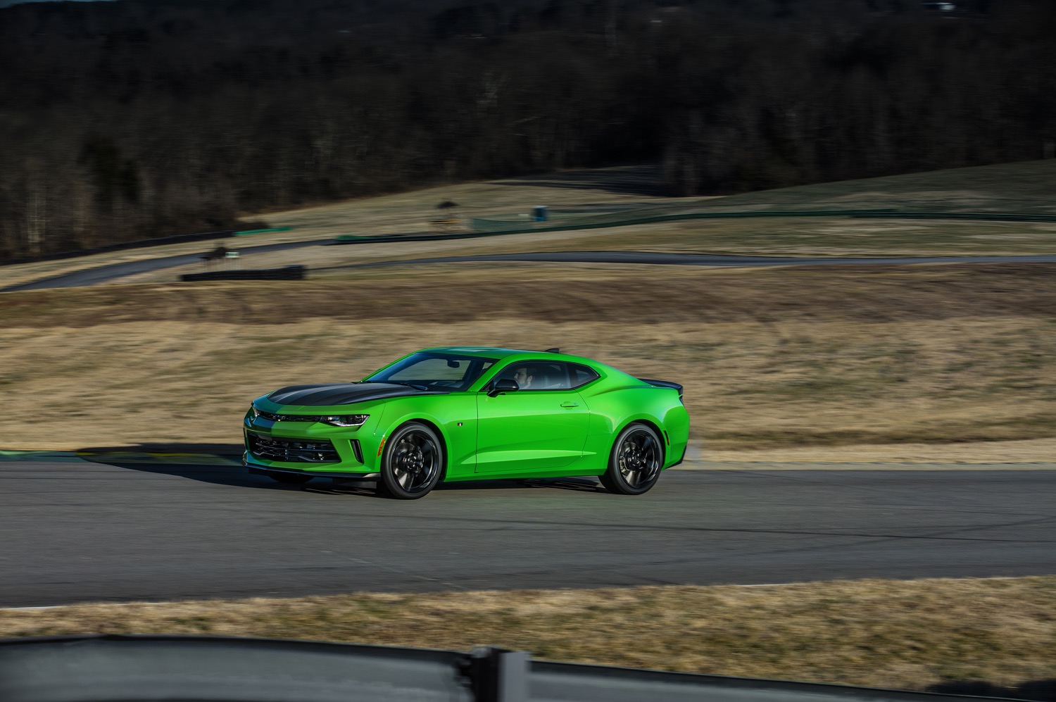 Krypton Green Officially Added To 2017 Chevrolet Camaro ZL1's Color Palette  | GM Authority
