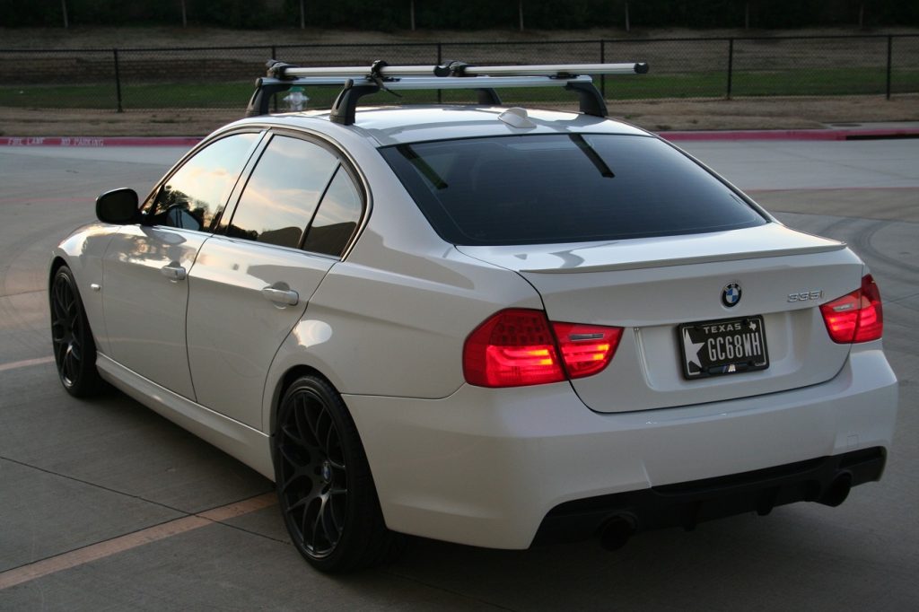 BMW 335i with roof rack