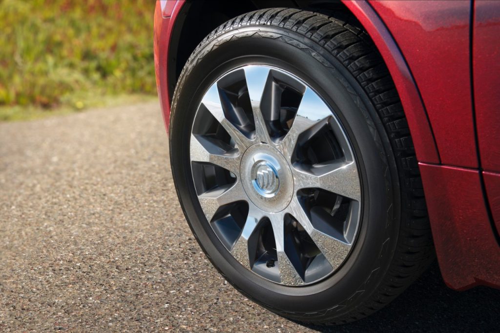 2016 Buick Enclave Sport Touring Wheels