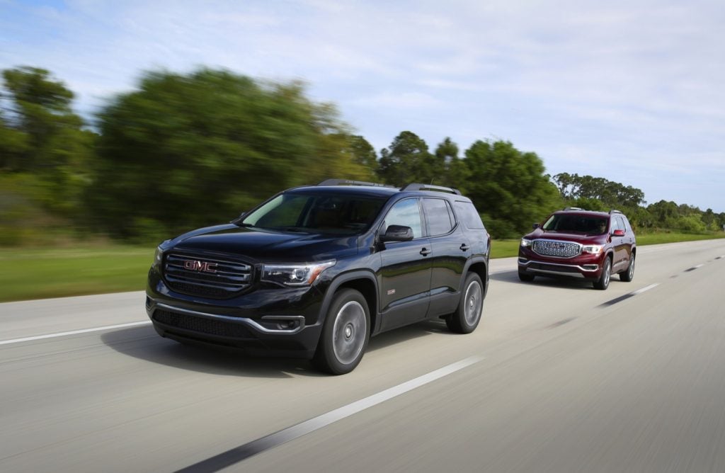 2017 GMC Acadia media drive 001