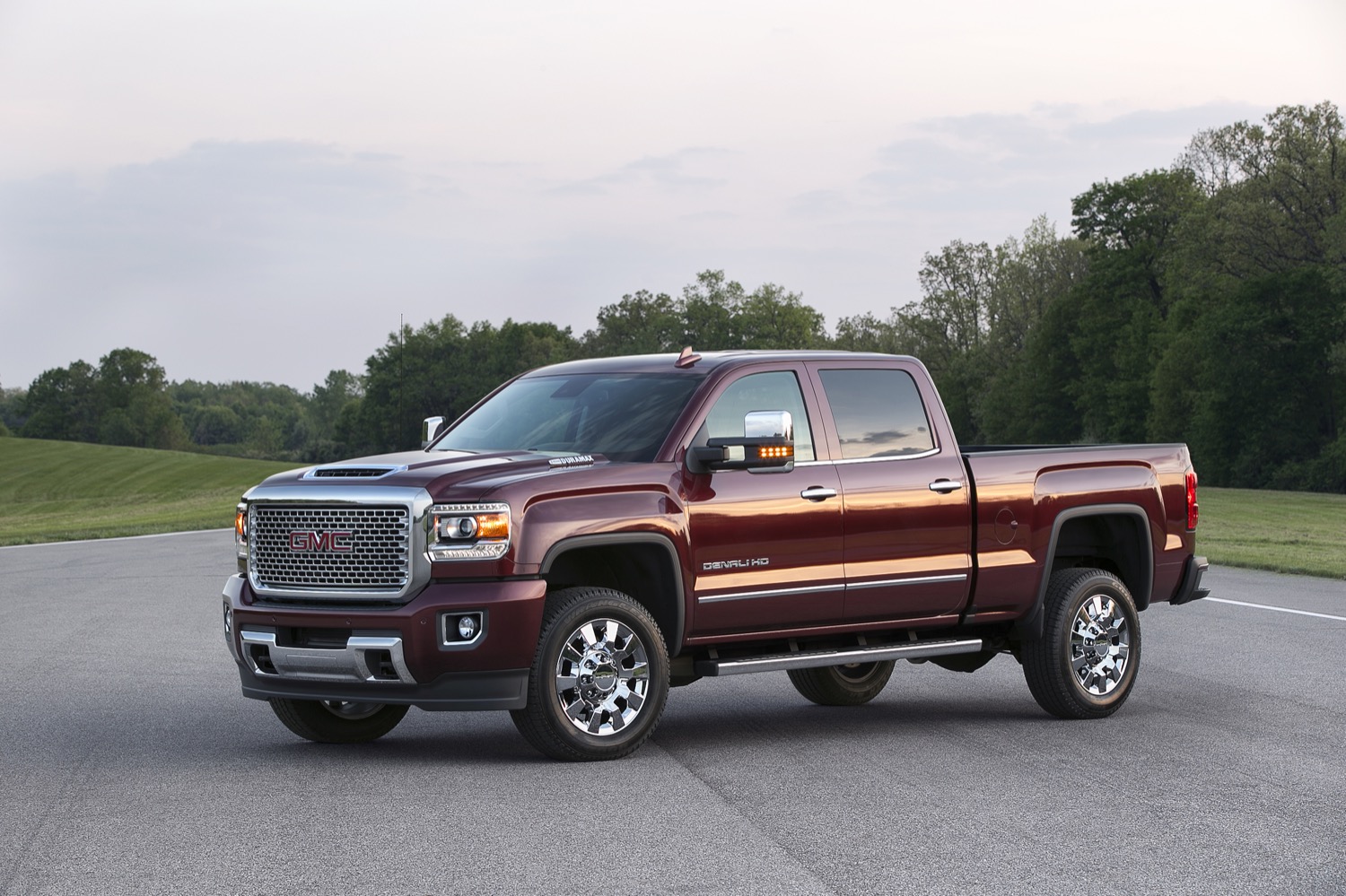 2017 Sierra Hd Gets New Diesel Engine New Colors And More