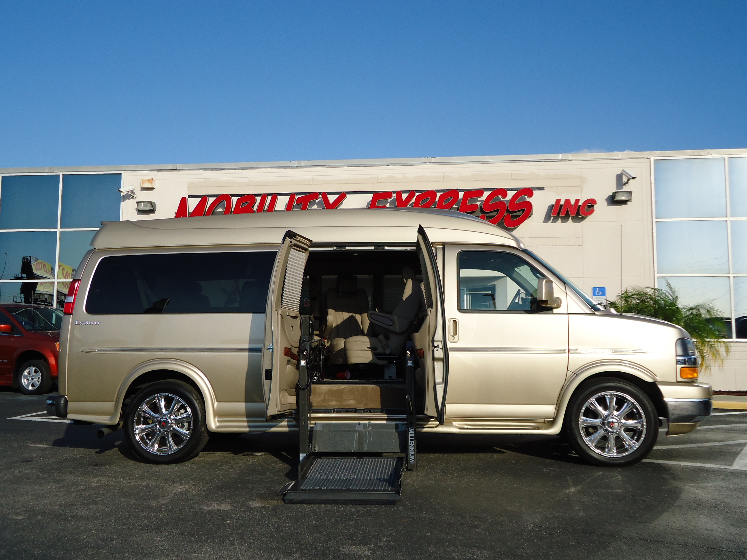 Chevy Express Mobility Works Wheelchair Lift Recall | GM Authority