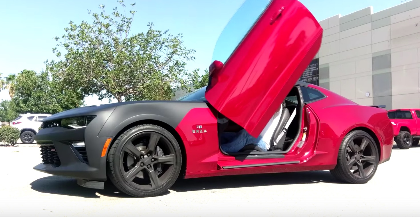 Watch Vertical Doors For Sixth Gen Camaro Gm Authority