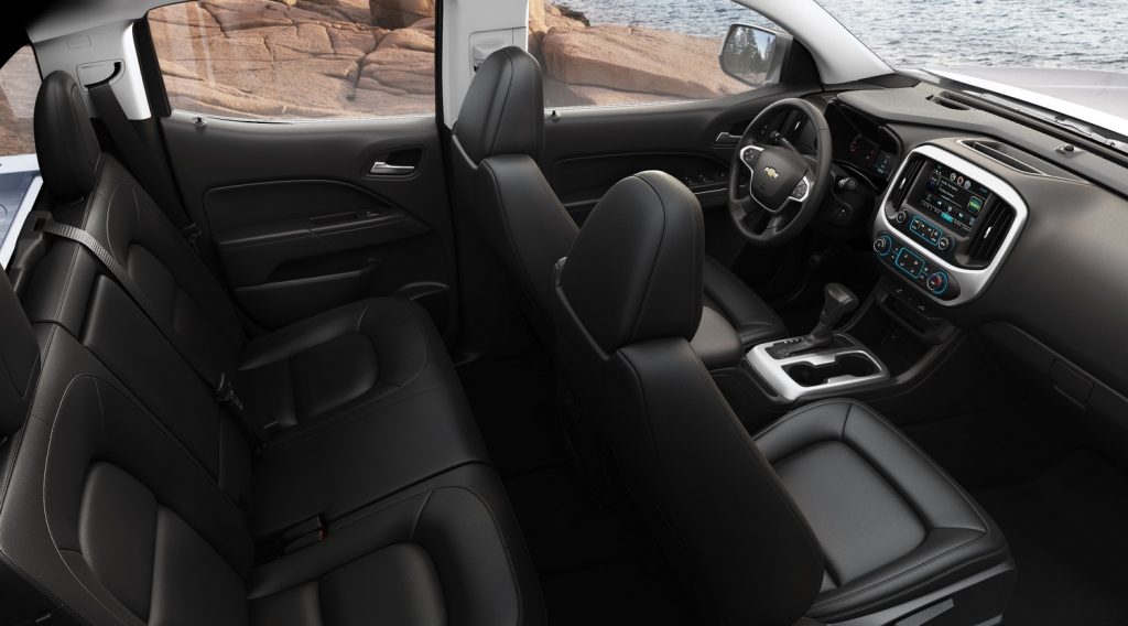 2016 Chevy Colorado Interior Design & Details | GM Authority