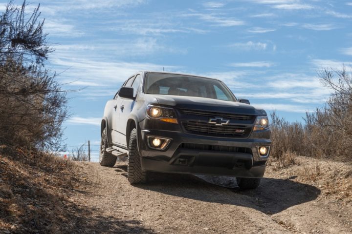 A photo of the 2016 Chevrolet Colorado Diesel while off-roading.