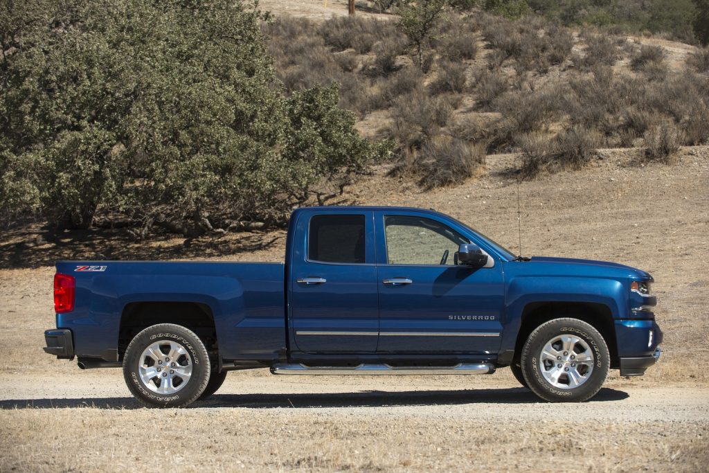 Side view of the 2016 Chevy SIlverado, an affected GM vehicle.