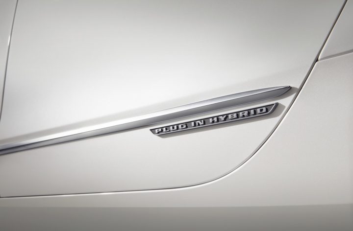 Cadillac CT6 plug-in hybrid emblem.