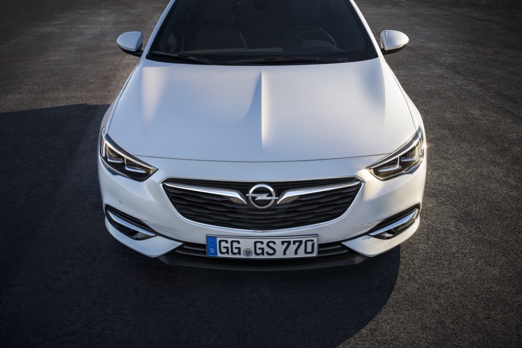 2018 Opel Insignia Grand Sport exterior 011