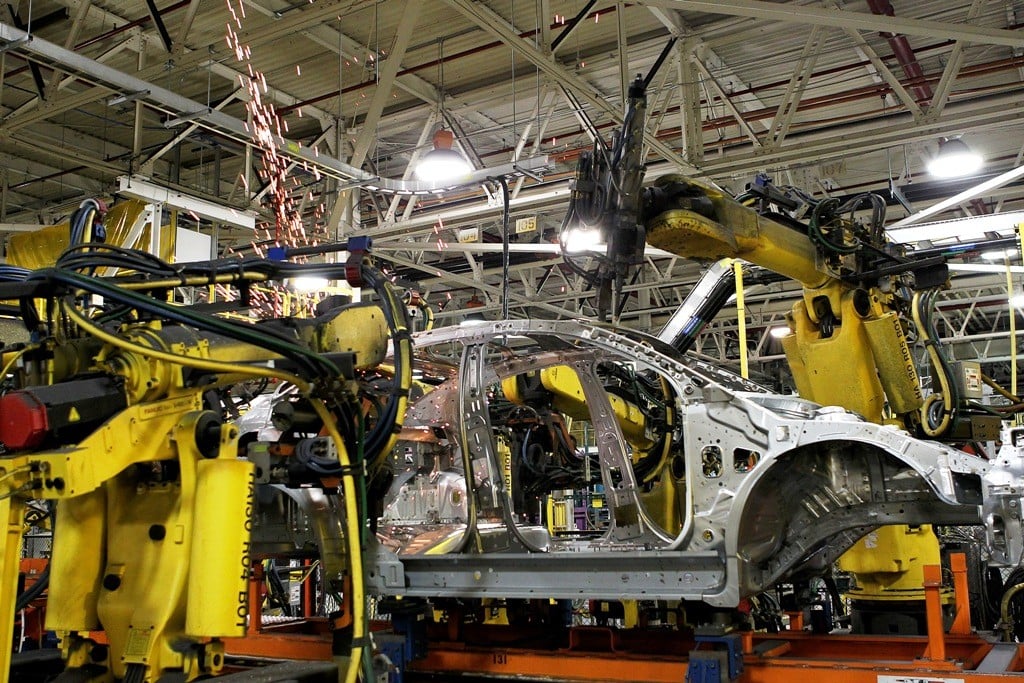 2012 Chevrolet Cruze production at Lordstown plant 02