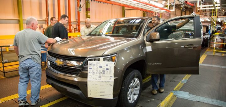 UAW Says General Motors Violating Contract | GM Authority