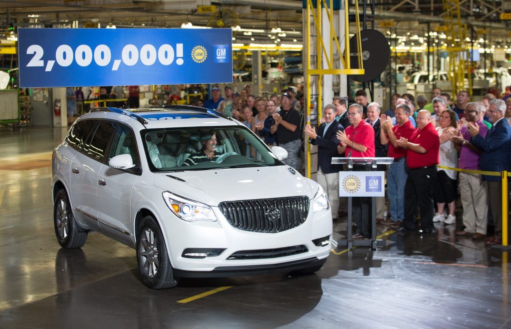 General Motors Lansing Delta Township Plant 2 millionth vehicle - Buick Enclave 01