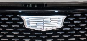 2020 Cadillac Escalade May Gain IRS | GM Authority