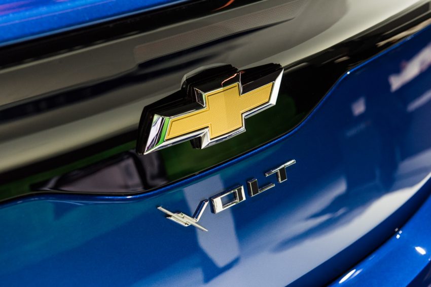 Chevrolet Chevy Volt Logo 02 | GM Authority