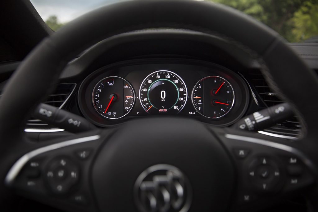2018 Buick Regal GS interior 003