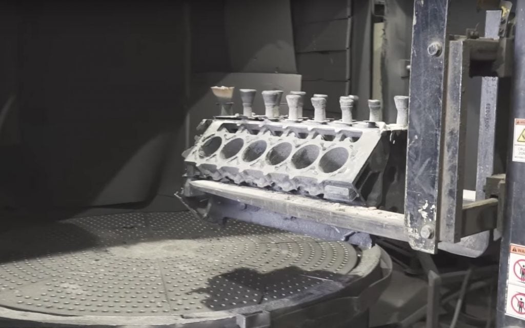 Insane 9.5L LS V12 Engine Makes 750 Horsepower: Video | GM Authority