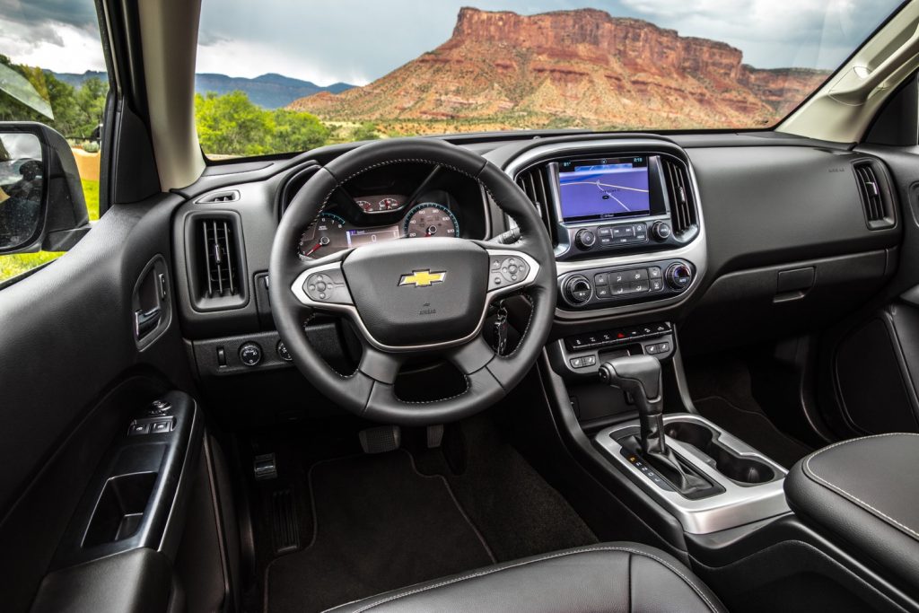 2018 Chevrolet Colorado ZR2 interior 001