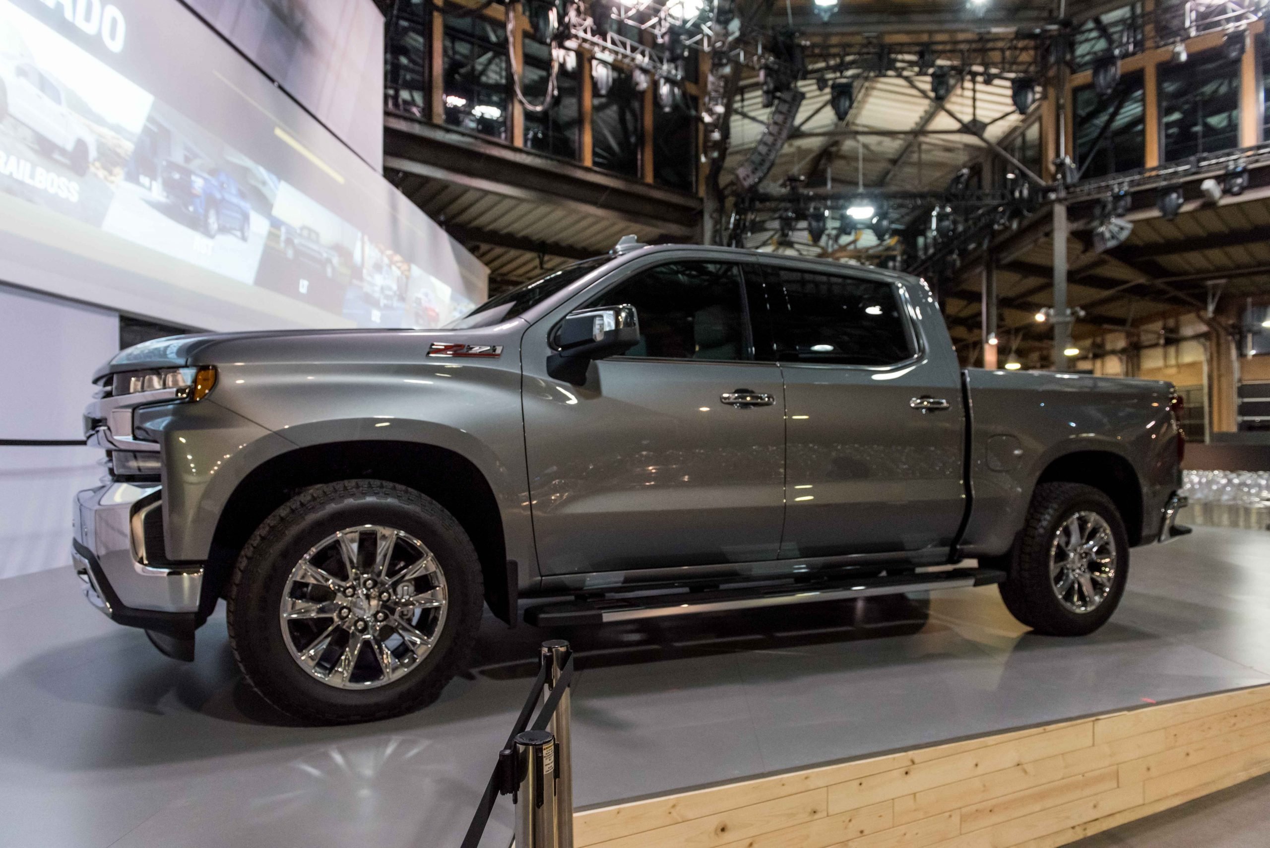 2019 Silverado LTZ Exterior: Guided Photo Gallery Tour - GM Authority