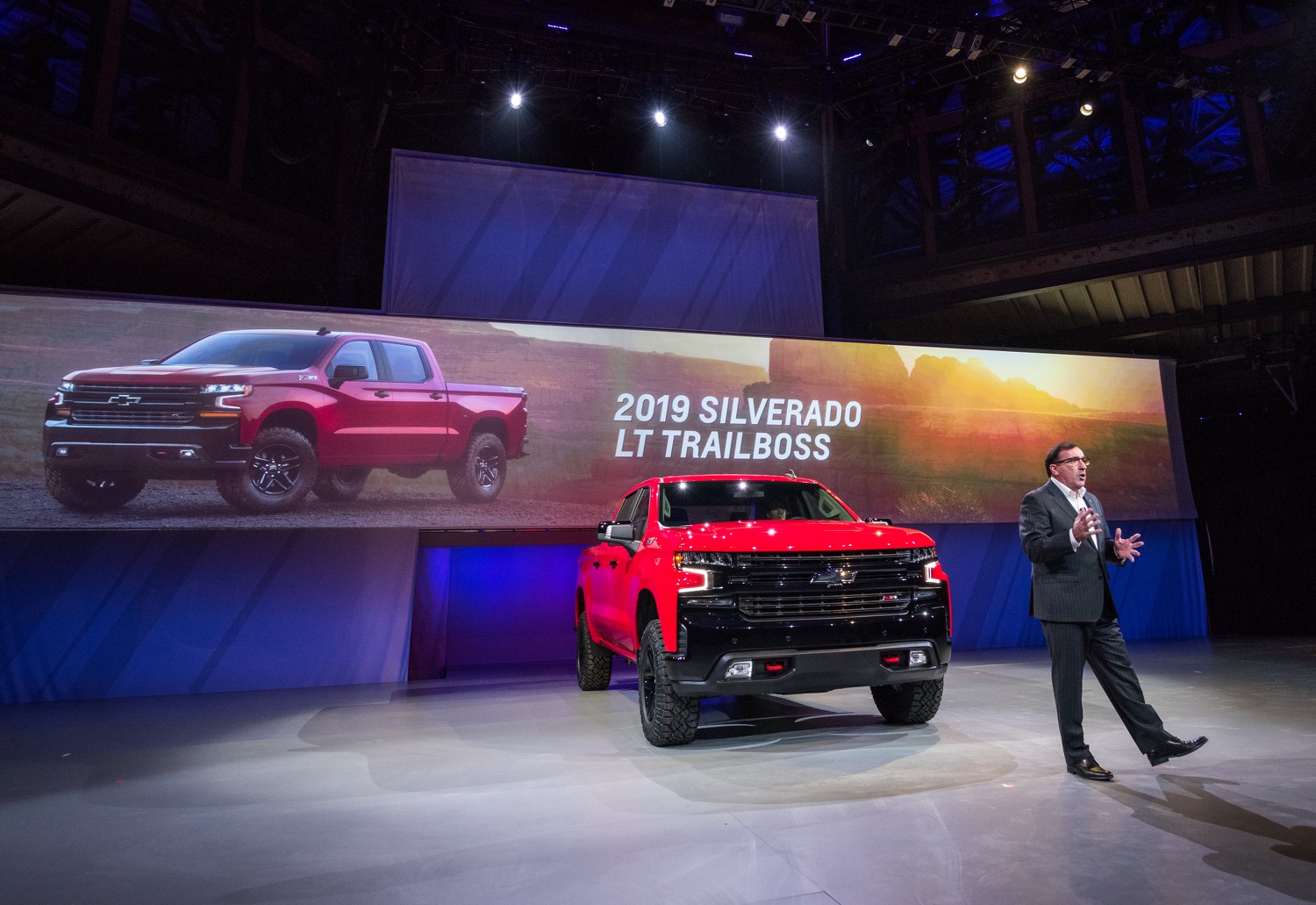 Chevrolet Presents Silverado Centennial Edition Pickup to Willie