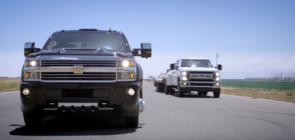 2018 Chevrolet Silverado 3500HD races Ford Super Duty