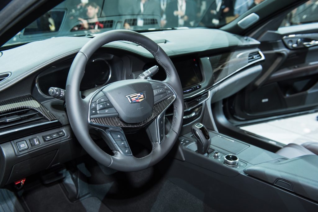 2019 Cadillac CT6 V-Sport interior - 2018 New York Auto Show live 006