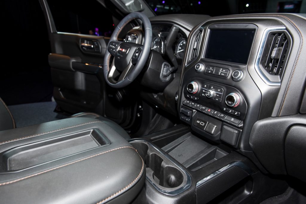 2019 GMC Sierra AT4 1500 interior live at 2018 New York Auto Show 004 cockpit and center stack