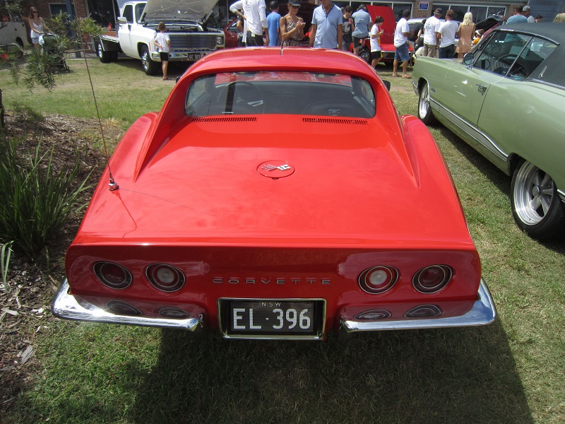 1970 Chevrolet Corvette C3 Stingray Red Rear End