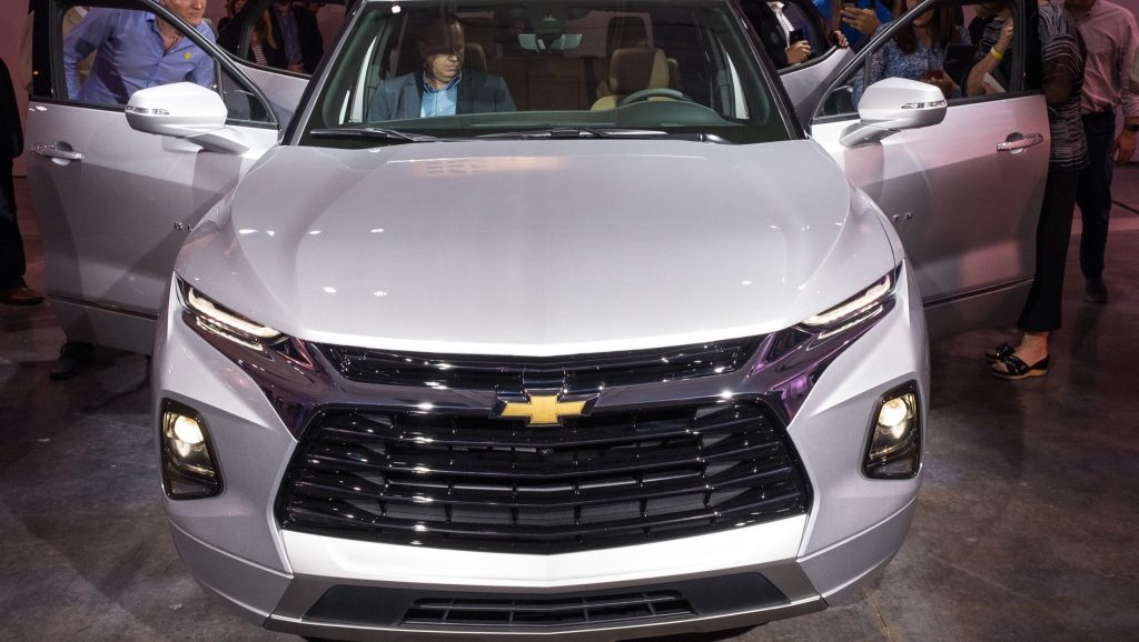 2019 Chevrolet Blazer Premier exterior - live reveal 001 by Chevy - front end