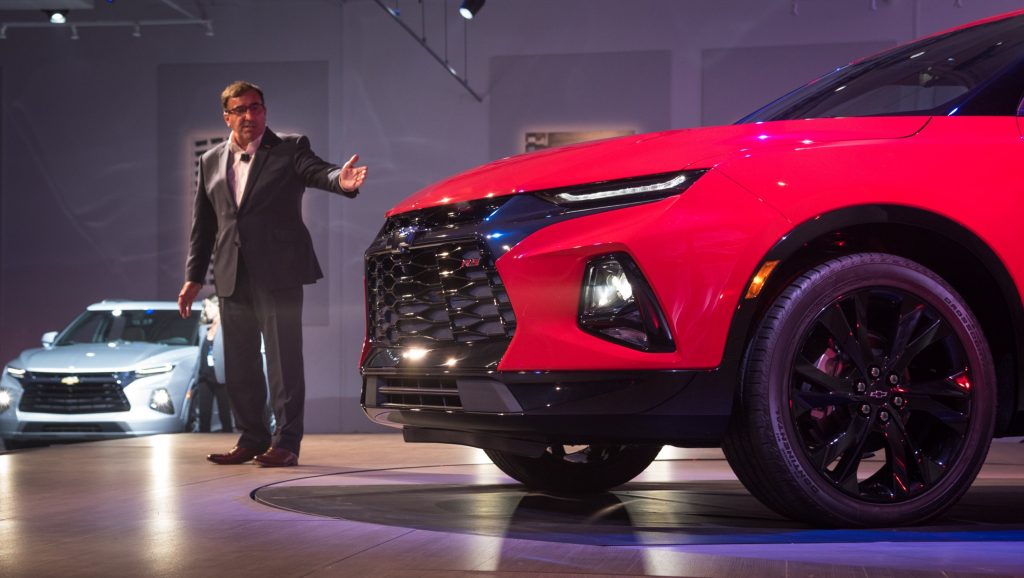 2019 Chevrolet Blazer RS exterior - live reveal 002 by Chevy - front end with Alan Batey