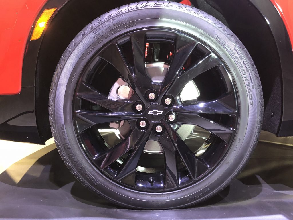2019 Chevrolet Blazer RS exterior - live reveal 016 wheel