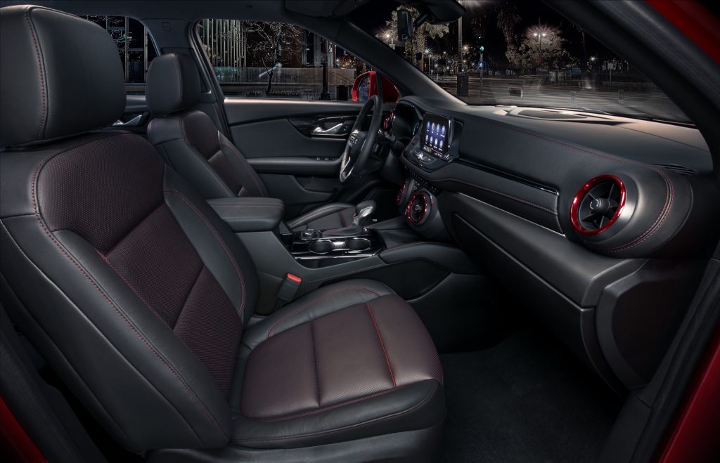 2019 Chevrolet Blazer RS interior 001