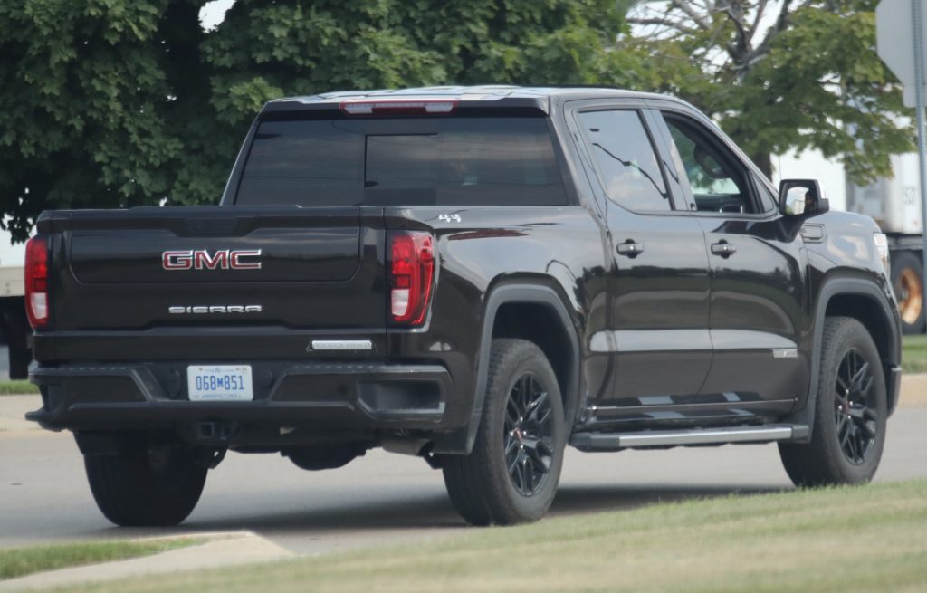 2019 GMC Sierra Elevation exterior zoomed - July 2018 - 005