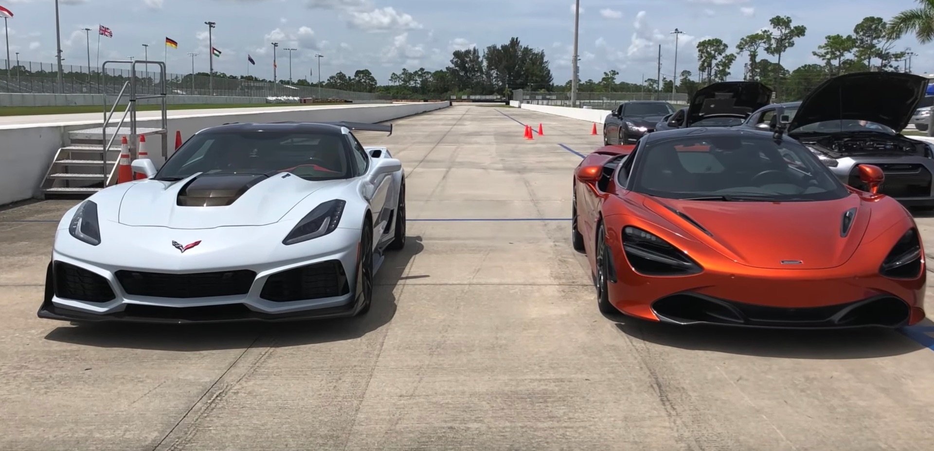 2019 C7 Corvette Zr1 Faces Mclaren 720s Gm Authority